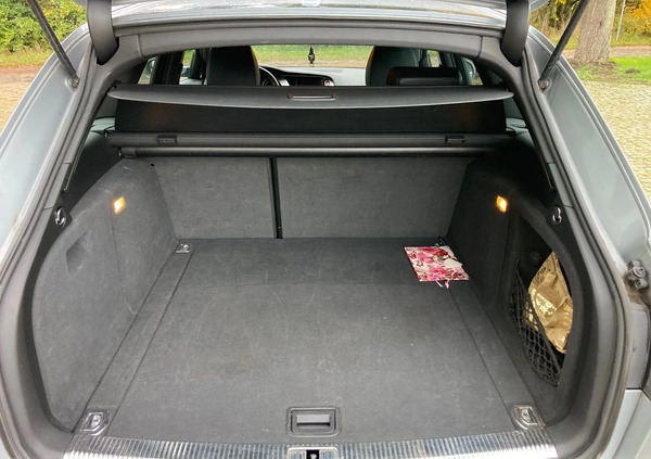 Audi A4 cena 33900 przebieg: 345000, rok produkcji 2011 z Ryn małe 67